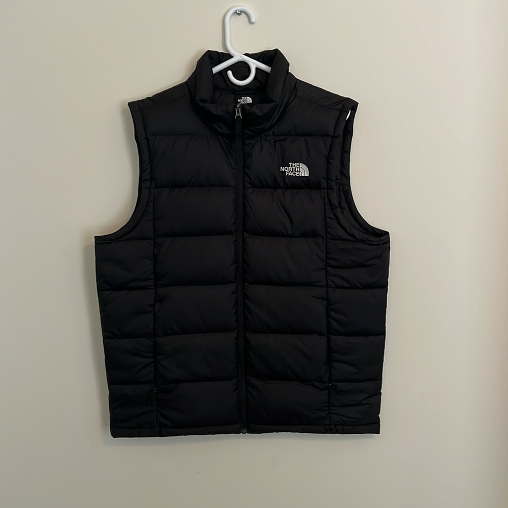 Men's Large North Face 550 Puffer vest